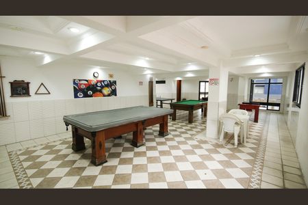Apartamento para alugar com 70m², 2 quartos e 1 vaga