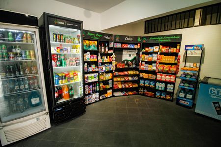Apartamento para alugar com 70m², 2 quartos e 1 vaga