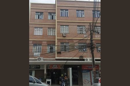 Apartamento à venda com 75m², 2 quartos e sem vagaFachada