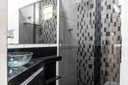 Casa para alugar com 95m², 3 quartos e 1 vagaBanheiro Social