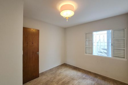 Casa para alugar com 150m², 3 quartos e 3 vagas Casa para alugar com 150m², 3 quartos e 3 vagasQuarto 1