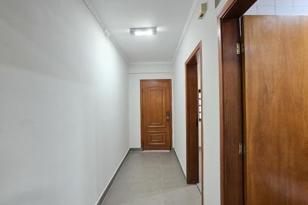 Casa para alugar com 150m², 3 quartos e 3 vagas Casa para alugar com 150m², 3 quartos e 3 vagascorredor