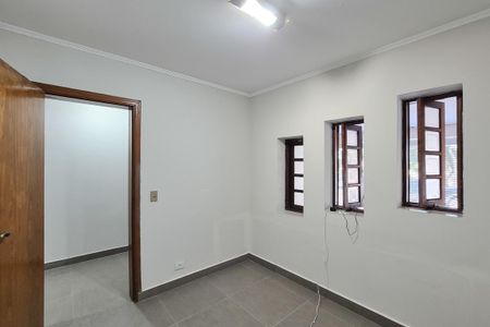 Casa para alugar com 150m², 3 quartos e 3 vagas Casa para alugar com 150m², 3 quartos e 3 vagasQuarto 2