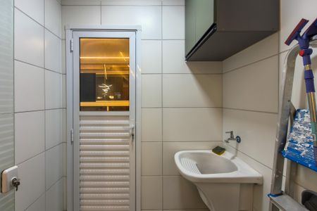 Apartamento para alugar com 70m², 2 quartos e 1 vagaÁrea de Serviço