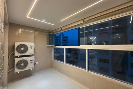 Apartamento para alugar com 70m², 2 quartos e 1 vagaSacada 