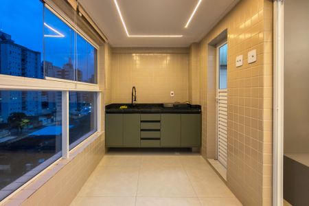 Apartamento para alugar com 70m², 2 quartos e 1 vagaSacada 