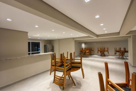 Apartamento para alugar com 70m², 2 quartos e 1 vagaÁrea comum - Salão de festas