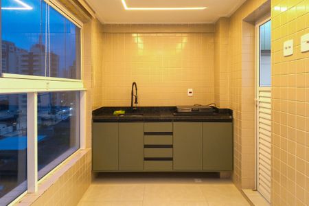 Apartamento para alugar com 70m², 2 quartos e 1 vagaSacada 