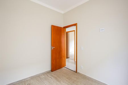Casa para alugar com 77m², 3 quartos e 2 vagasSuite