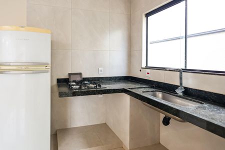 Casa para alugar com 77m², 3 quartos e 2 vagasCozinha