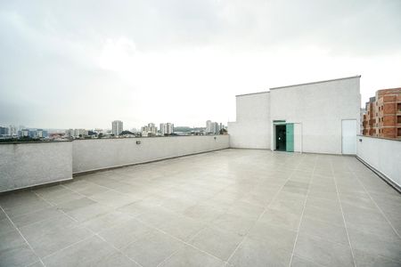 Apartamento à venda com 24m², 1 quarto e sem vaga Apartamento à venda com 24m², 1 quarto e sem vagaTerraço