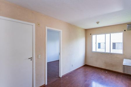 Sala de apartamento para alugar com 3 quartos, 58m² em Jardim Marilu, São Paulo