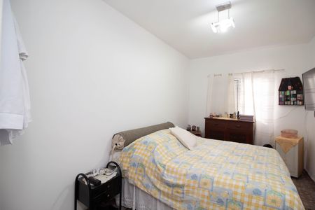 Casa à venda com 240m², 3 quartos e 2 vagas Casa à venda com 240m², 3 quartos e 2 vagasQuarto 1 - Suíte