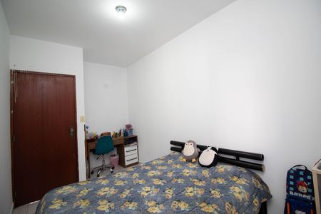 Casa à venda com 240m², 3 quartos e 2 vagas Casa à venda com 240m², 3 quartos e 2 vagasQuarto 3