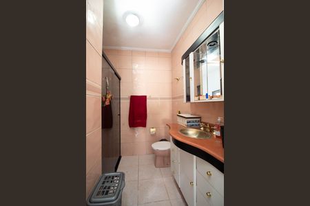 Casa à venda com 240m², 3 quartos e 2 vagas Casa à venda com 240m², 3 quartos e 2 vagasBanheiro da Suíte 2