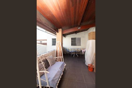 Casa à venda com 240m², 3 quartos e 2 vagas Casa à venda com 240m², 3 quartos e 2 vagasÁrea gourmet