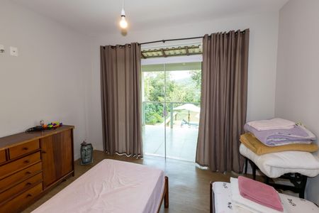 Casa de condomínio à venda com 480m², 5 quartos e 10 vagasQuarto 2
