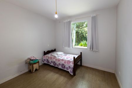 Casa de condomínio à venda com 480m², 5 quartos e 10 vagasQuarto 4 (Em baixo)
