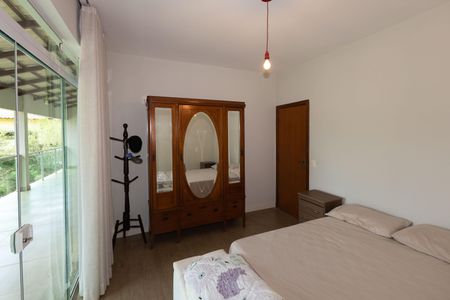 Casa de condomínio à venda com 480m², 5 quartos e 10 vagasQuarto 1