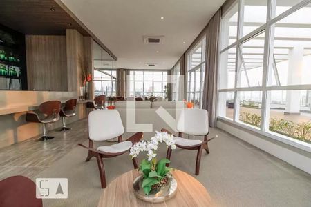 Studio à venda com 35m², 1 quarto e 1 vaga Studio à venda com 35m², 1 quarto e 1 vagaÁrea comum - Salão de festas