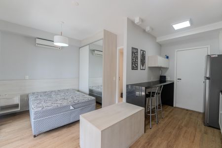 Studio à venda com 35m², 1 quarto e 1 vaga Studio à venda com 35m², 1 quarto e 1 vagaStudio