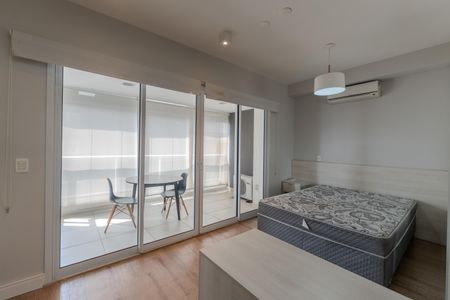 Studio à venda com 35m², 1 quarto e 1 vaga Studio à venda com 35m², 1 quarto e 1 vagaStudio