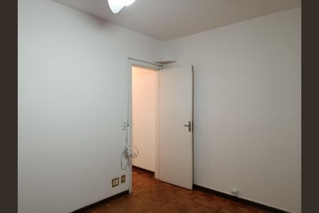 Apartamento à venda com 79m², 2 quartos e sem vaga