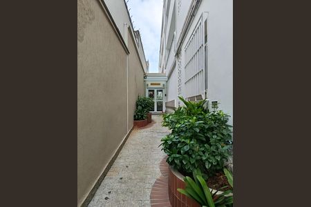 Apartamento à venda com 79m², 2 quartos e sem vaga