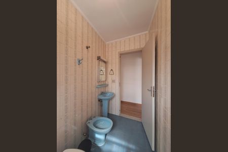 Casa para alugar com 315m², 2 quartos e sem vagaBanheiro