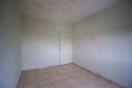 Casa para alugar com 60m², 2 quartos e 2 vagasQuarto 2