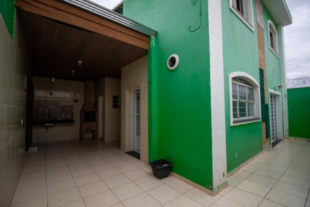 Casa para alugar com 60m², 2 quartos e 2 vagasÁrea Externa 