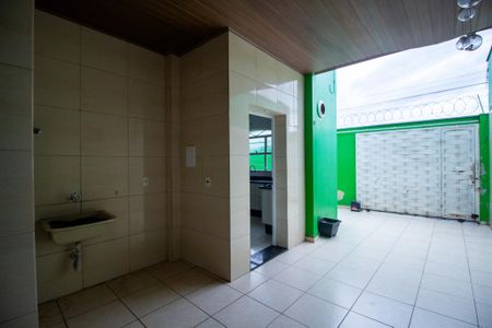 Casa para alugar com 60m², 2 quartos e 2 vagasÁrea de Serviço