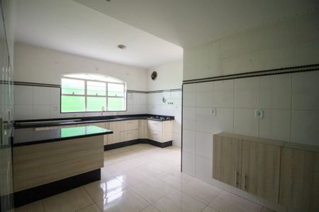 Casa para alugar com 60m², 2 quartos e 2 vagasCozinha
