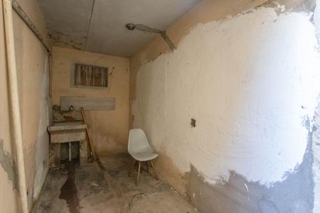 Casa à venda com 300m², 4 quartos e 2 vagasÁrea de serviço 