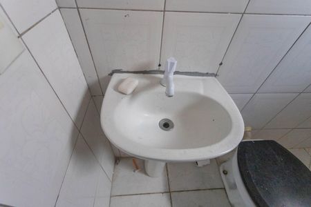 Casa à venda com 300m², 4 quartos e 2 vagasBanheiro 