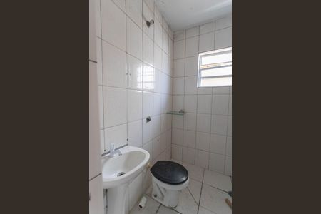Casa à venda com 300m², 4 quartos e 2 vagasBanheiro 