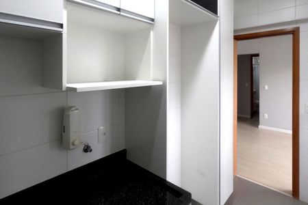 Apartamento para alugar com 60m², 2 quartos e 1 vagaÁrea de Serviço