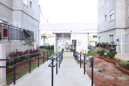 Apartamento à venda com 35m², 2 quartos e sem vagaÁrea comum - Portaria