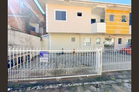 Apartamento para alugar com 50m², 2 quartos e 1 vagaPlaquinha