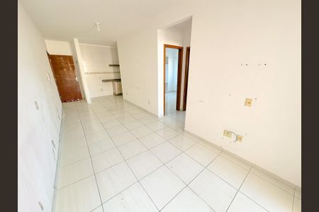 Sala de TV de apartamento para alugar com 2 quartos, 50m² em Ingleses do Rio Vermelho, Florianópolis