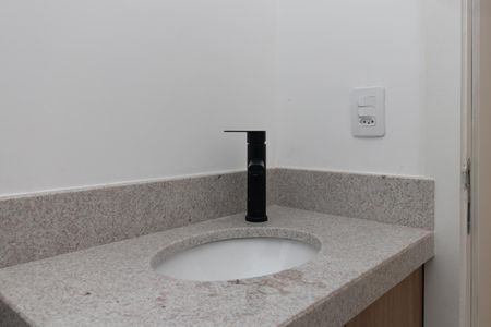 Apartamento para alugar com 42m², 2 quartos e 1 vaga Apartamento para alugar com 42m², 2 quartos e 1 vagaBanheiro