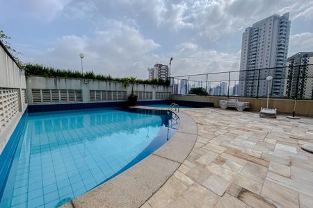 Apartamento à venda com 60m², 2 quartos e 1 vagaÁrea comum - Piscina
