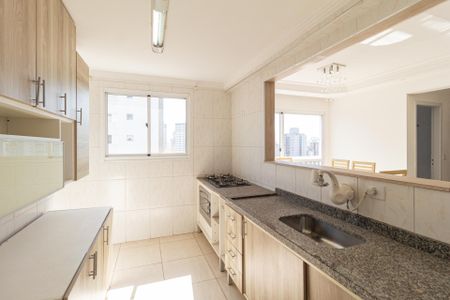 Apartamento para alugar com 125m², 3 quartos e 3 vagas Apartamento para alugar com 125m², 3 quartos e 3 vagasCozinha e área de serviço