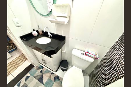 Casa à venda com 125m², 5 quartos e 2 vagasBanheiro 1