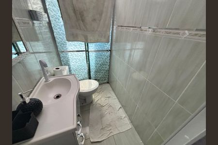 Casa à venda com 125m², 5 quartos e 2 vagasBanheiro 3