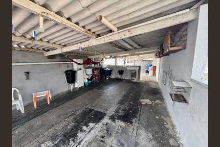 Casa à venda com 125m², 5 quartos e 2 vagasQuintal