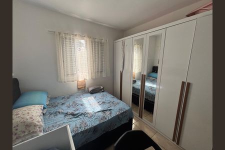 Casa à venda com 125m², 5 quartos e 2 vagasQuarto 4