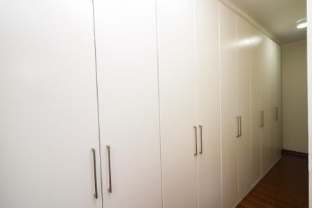 Apartamento à venda com 95m², 2 quartos e 1 vagaCloset