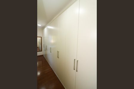 Apartamento à venda com 95m², 2 quartos e 1 vagaCloset