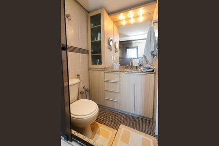 Apartamento à venda com 95m², 2 quartos e 1 vagaBanheiro da Suíte